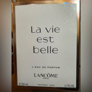 Lancome La Vie Est Belle 1.7 oz Women's Eau de Parfum New in box